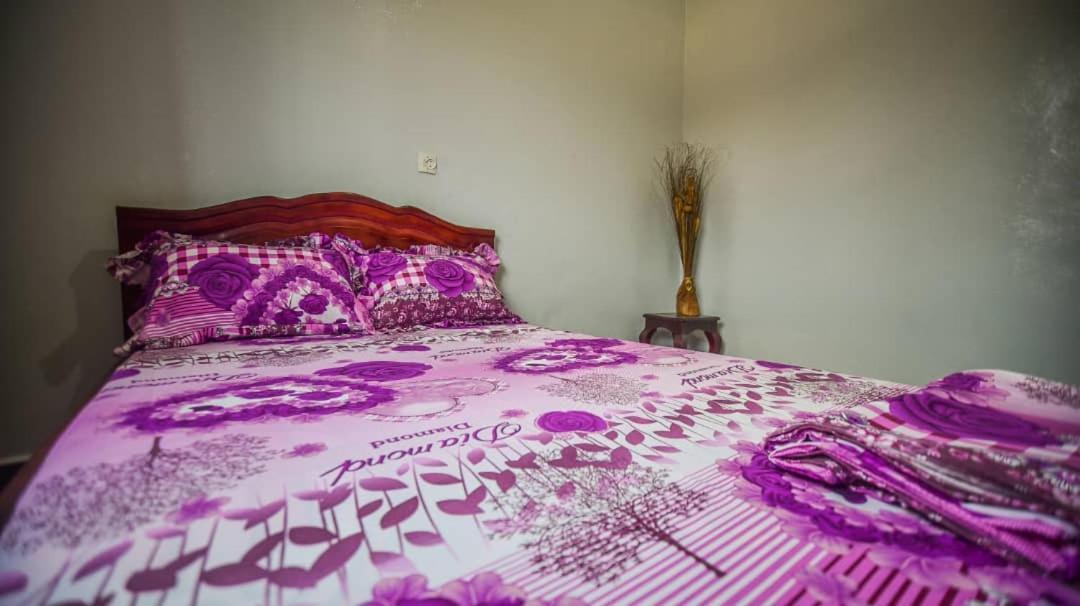 Appartements Neuf De Haut Standing Dm & Ng A Bafoussam Dış mekan fotoğraf