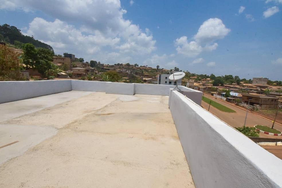 Appartements Neuf De Haut Standing Dm & Ng A Bafoussam Dış mekan fotoğraf