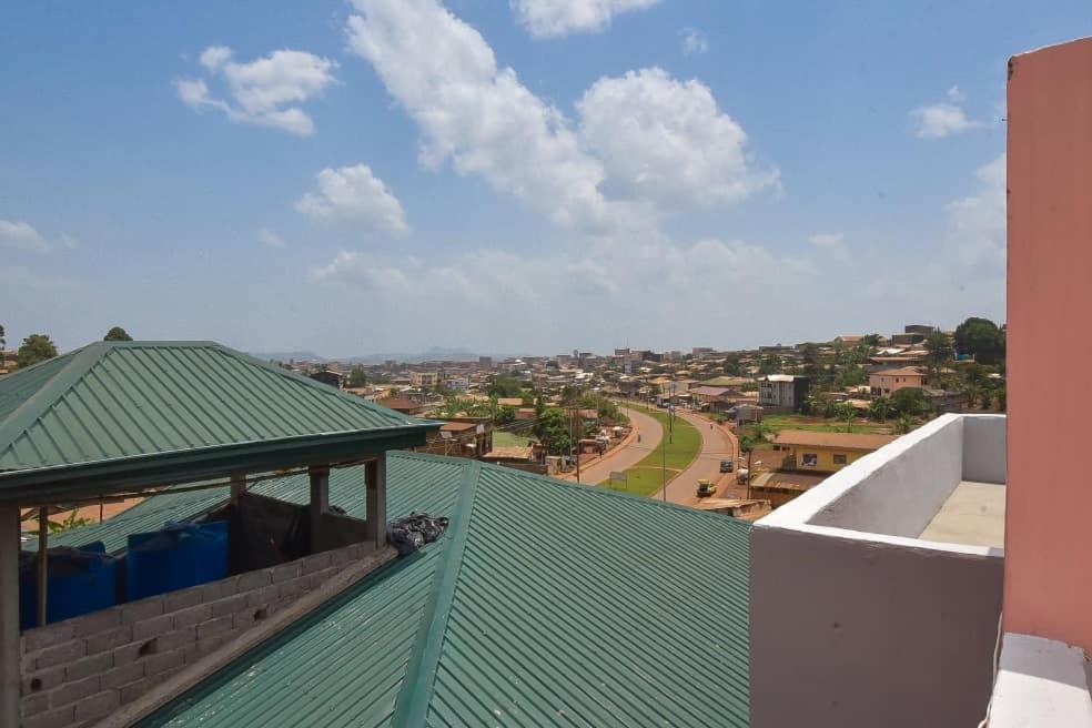 Appartements Neuf De Haut Standing Dm & Ng A Bafoussam Dış mekan fotoğraf