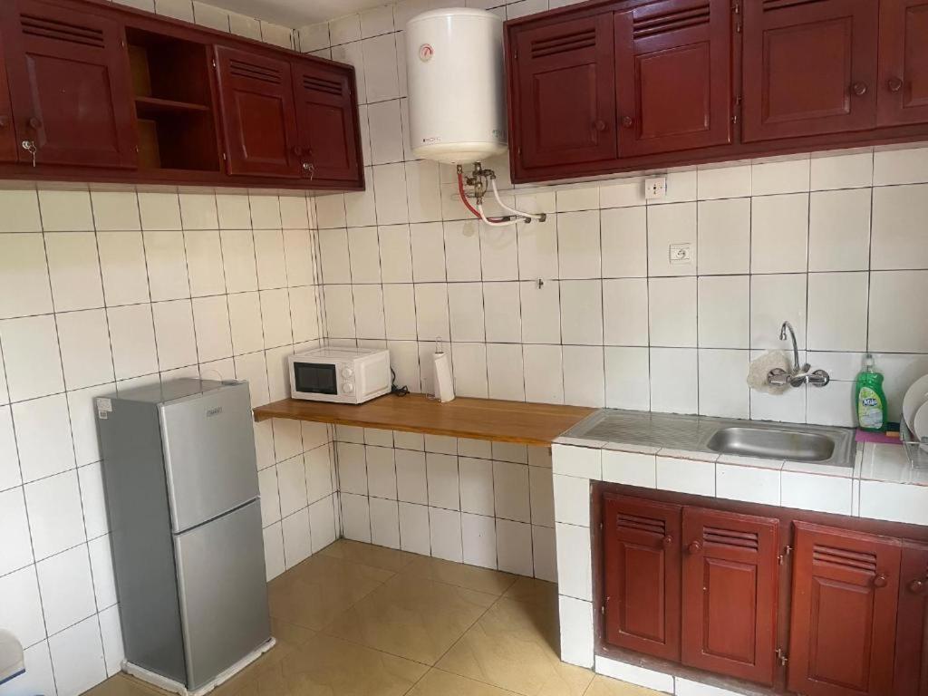 Appartements Neuf De Haut Standing Dm & Ng A Bafoussam Dış mekan fotoğraf